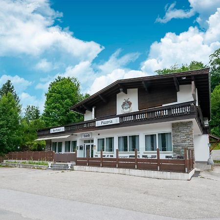 Property In Kirchbichl Exteriör bild