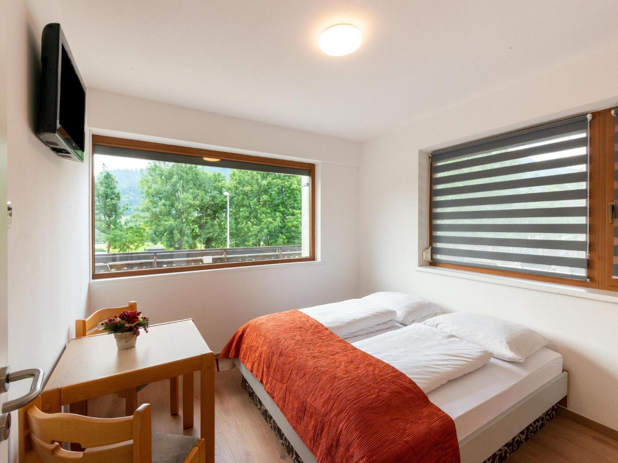 Property In Kirchbichl Exteriör bild