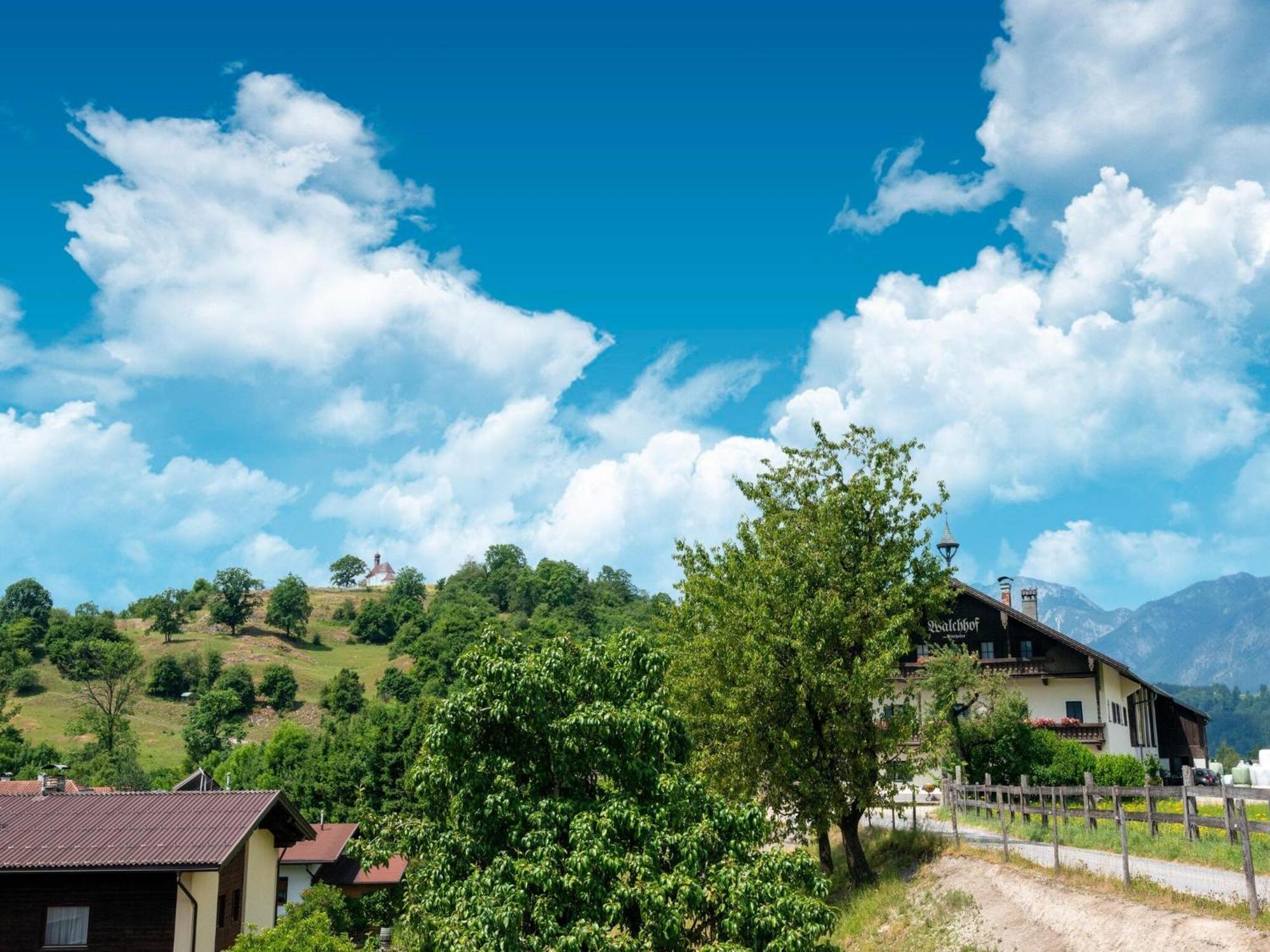 Property In Kirchbichl Exteriör bild
