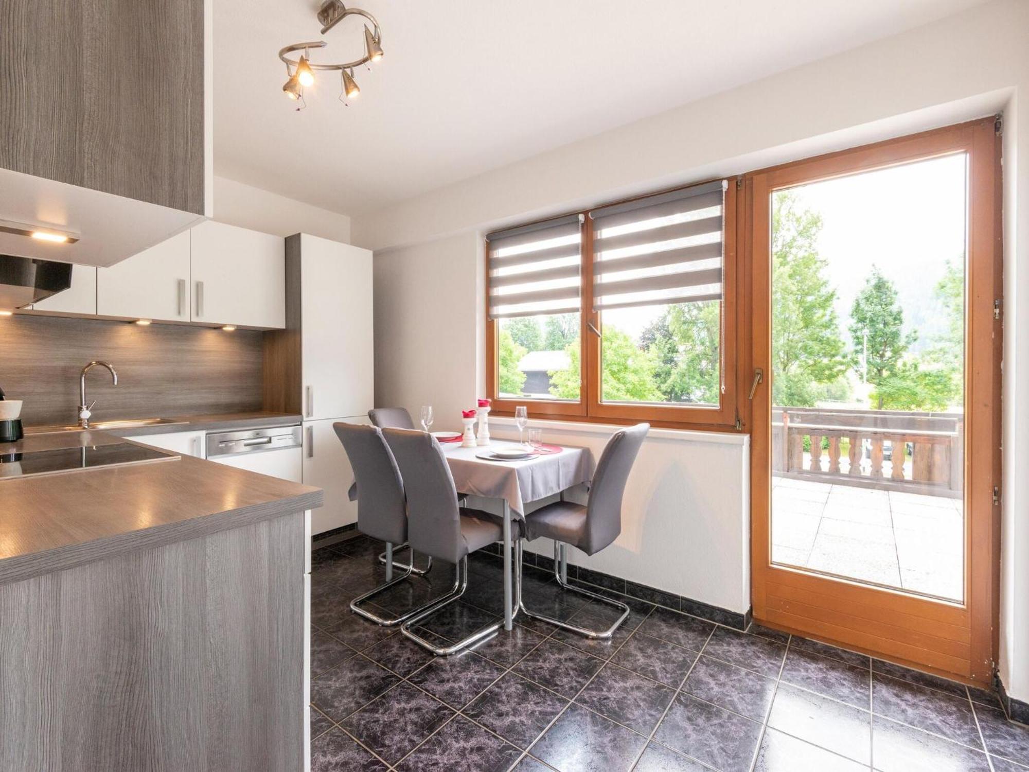 Property In Kirchbichl Exteriör bild