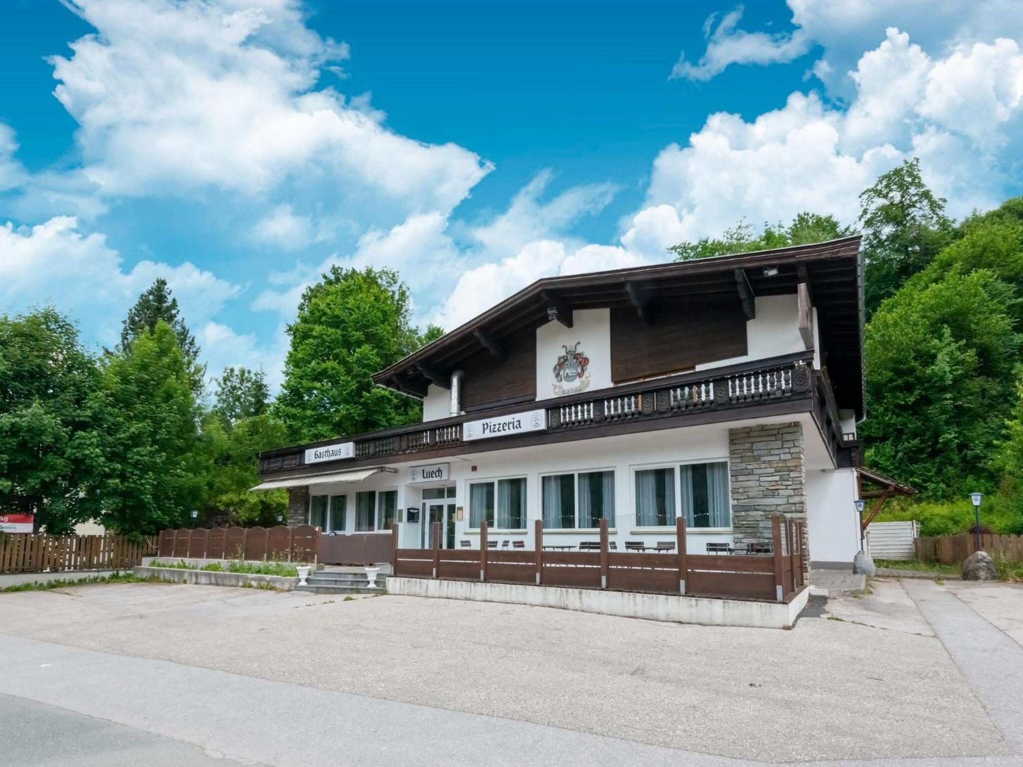 Property In Kirchbichl Exteriör bild
